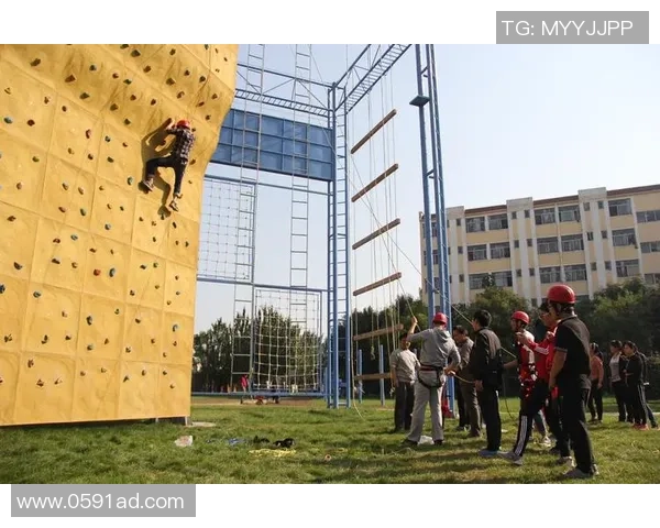 从零基础到高手之路：全面掌握攀岩技巧与训练方法指南